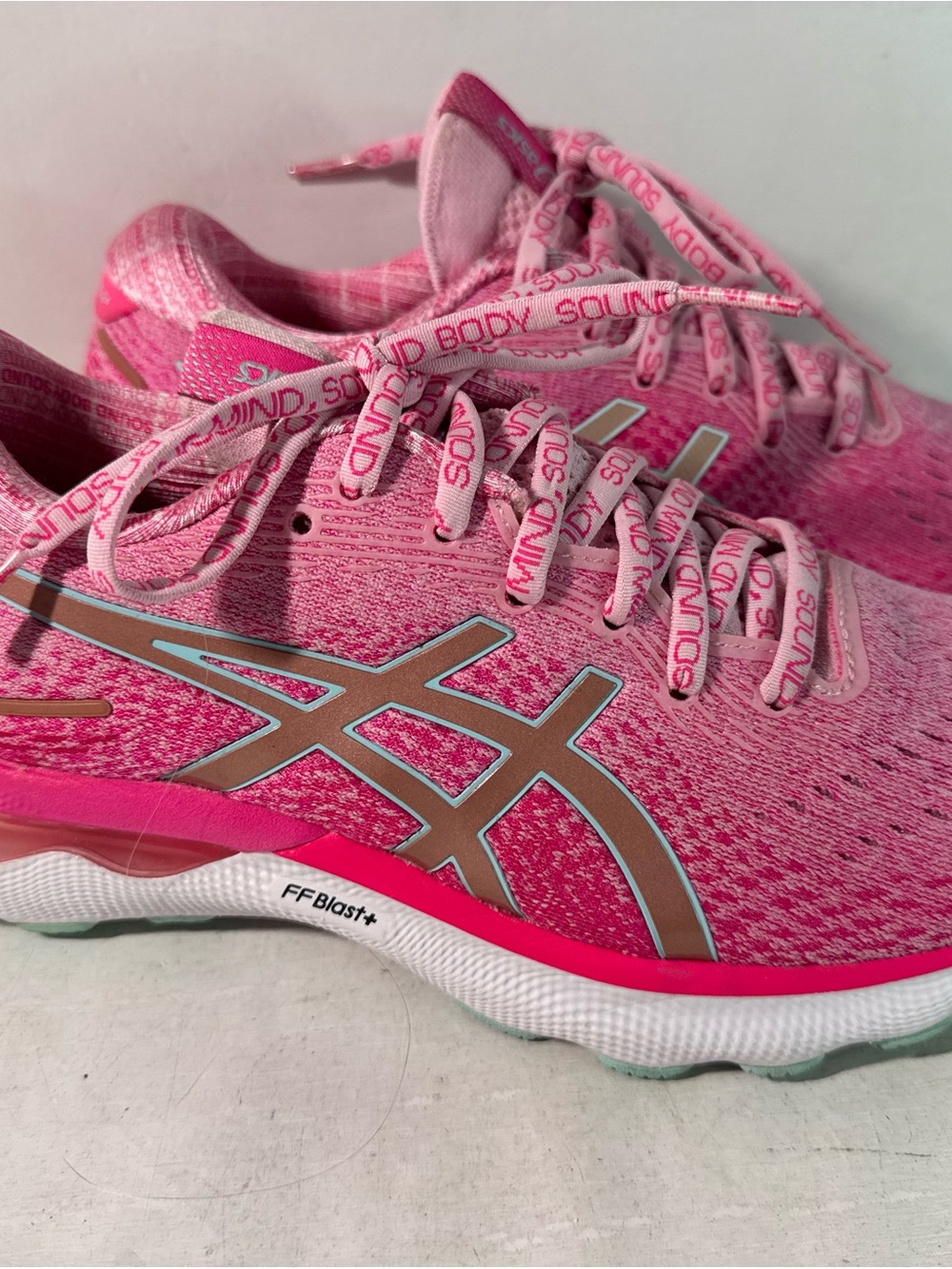 ASICS Gel Nimbus 24 LE Pink Rose Gold Women's  Size 8.5 Special Ed